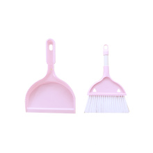 desktop plastic mini broom cleaning brush